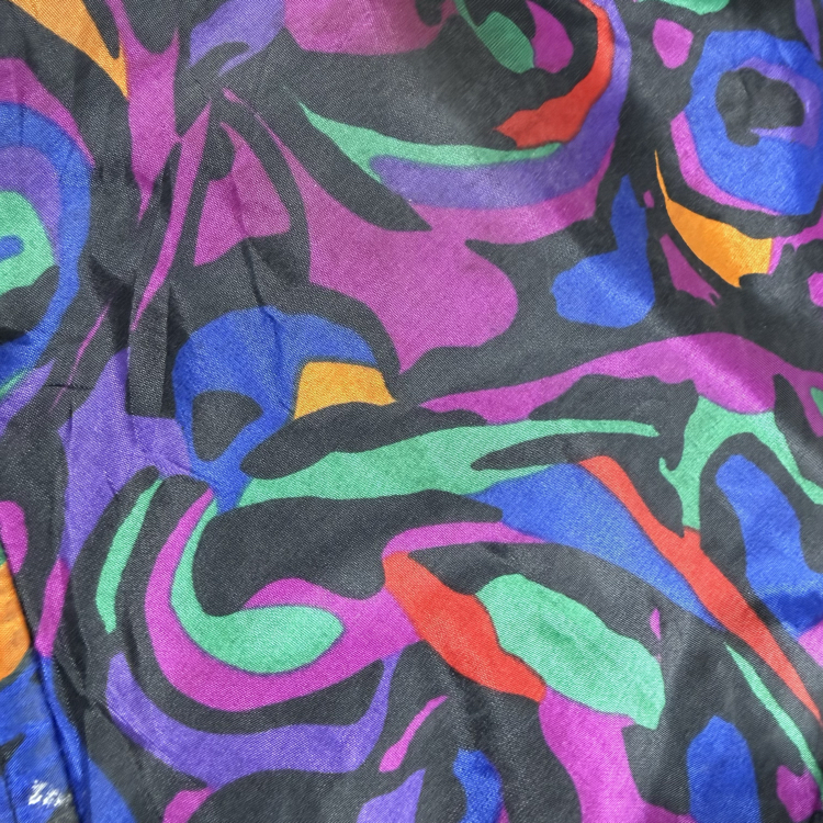 (L) Vintage 90s Abstract Print Windbreaker Jacket