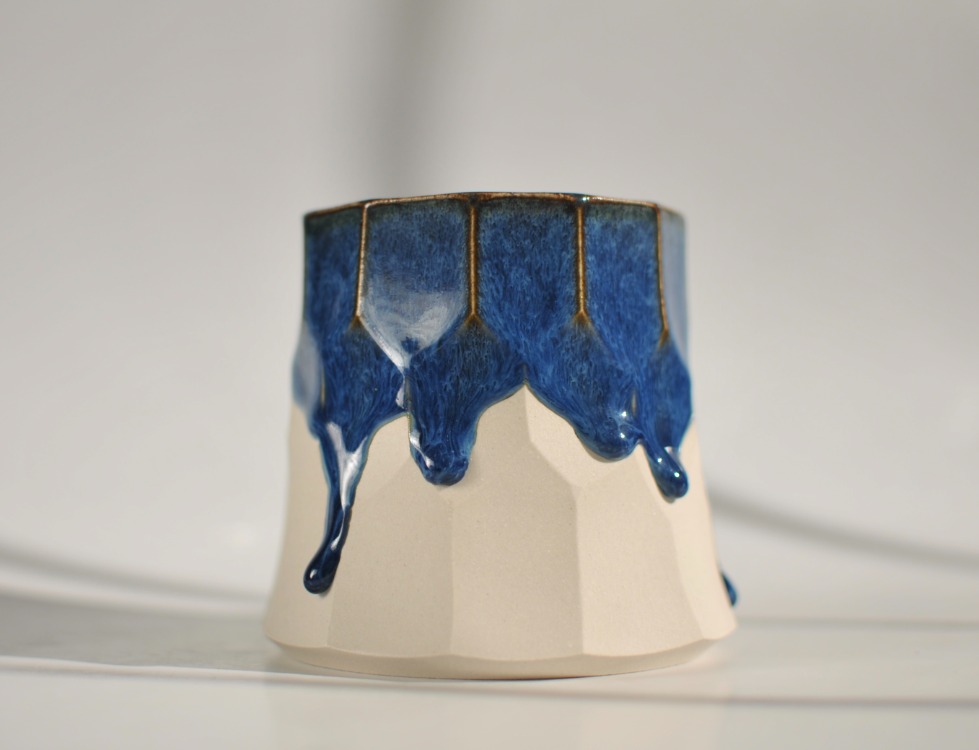 Drippy Boulder Midi Mug (Kulpsuz)