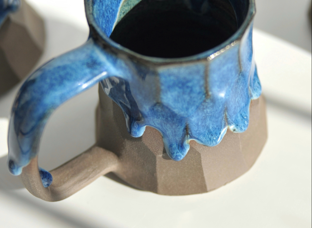 Drippy Boulder Midi Mug