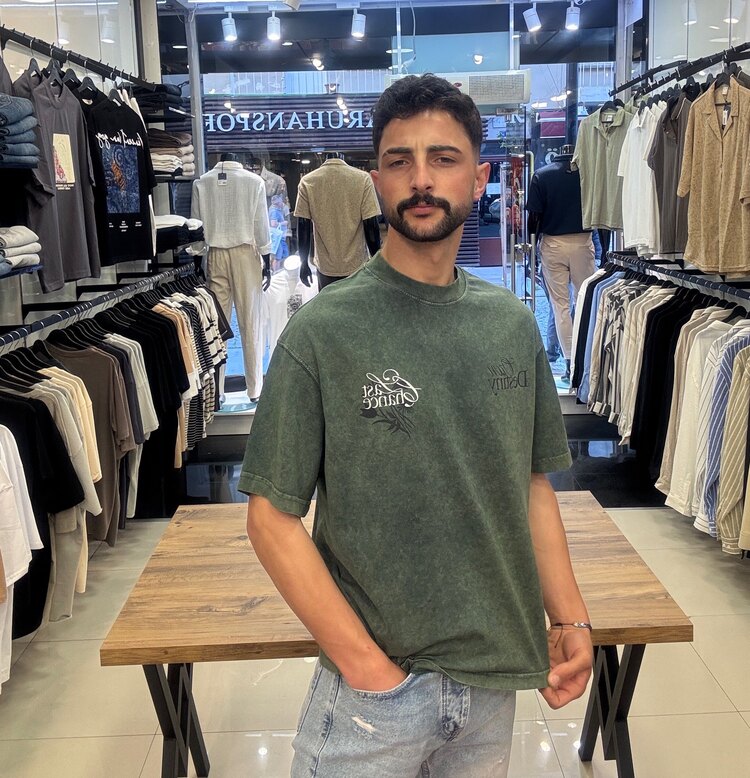 Oversize Sırt Baskılı T-shirt