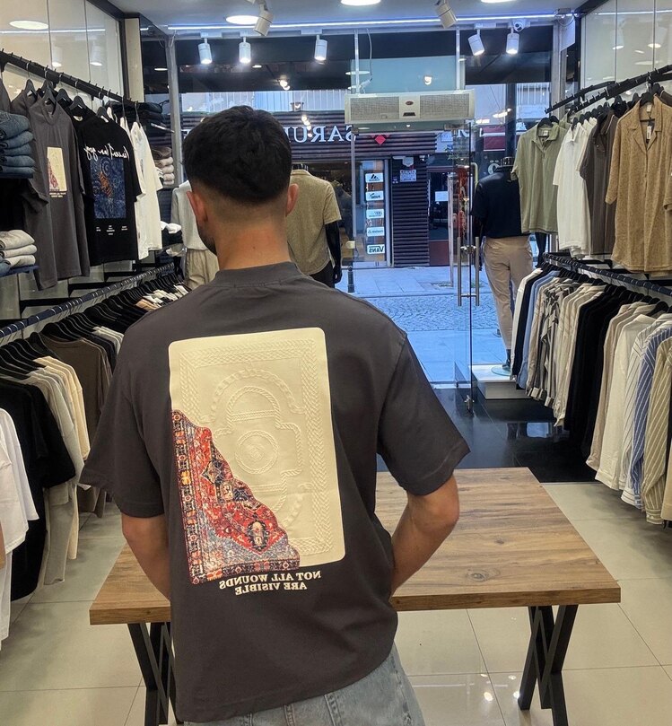 Oversize Sırt Baskılı T-shirt