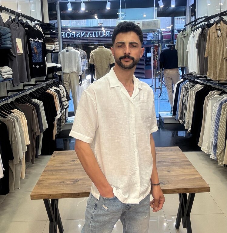 Kısa Kollu Keten Gömlek