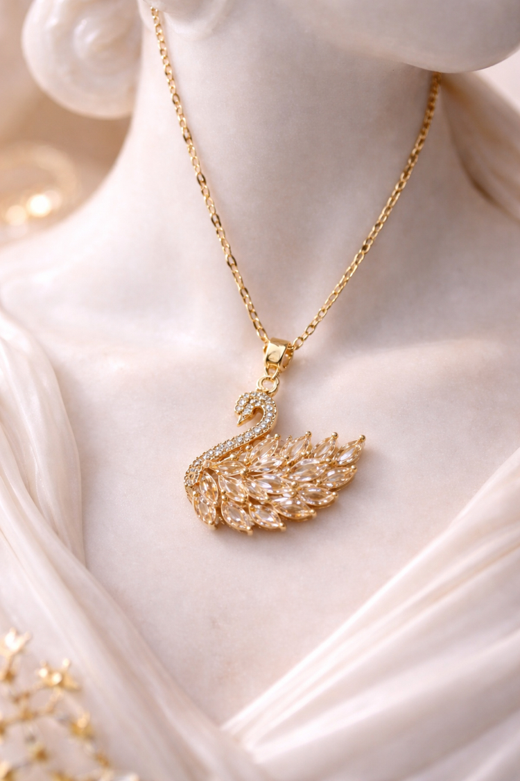 Gold swan kolye