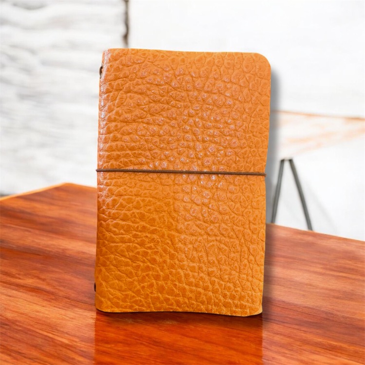 Deri Defter Kılıfı, A6 Boyut, 3 Lastikli, Minimalist Tasarım, Turuncu