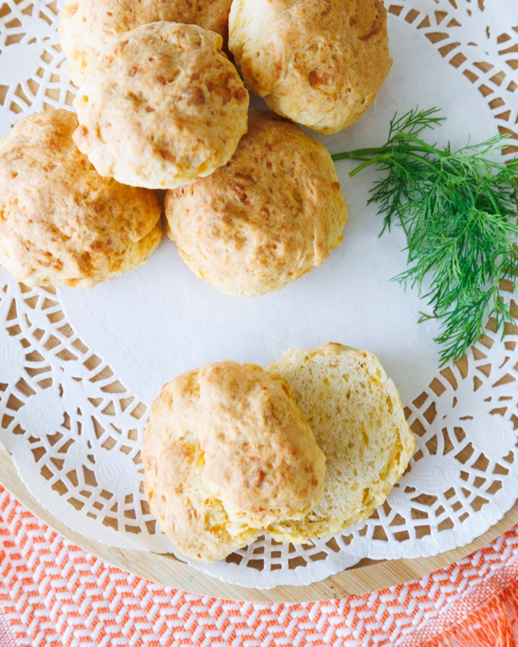 Peynirli İngiliz Çöreği “Scone”