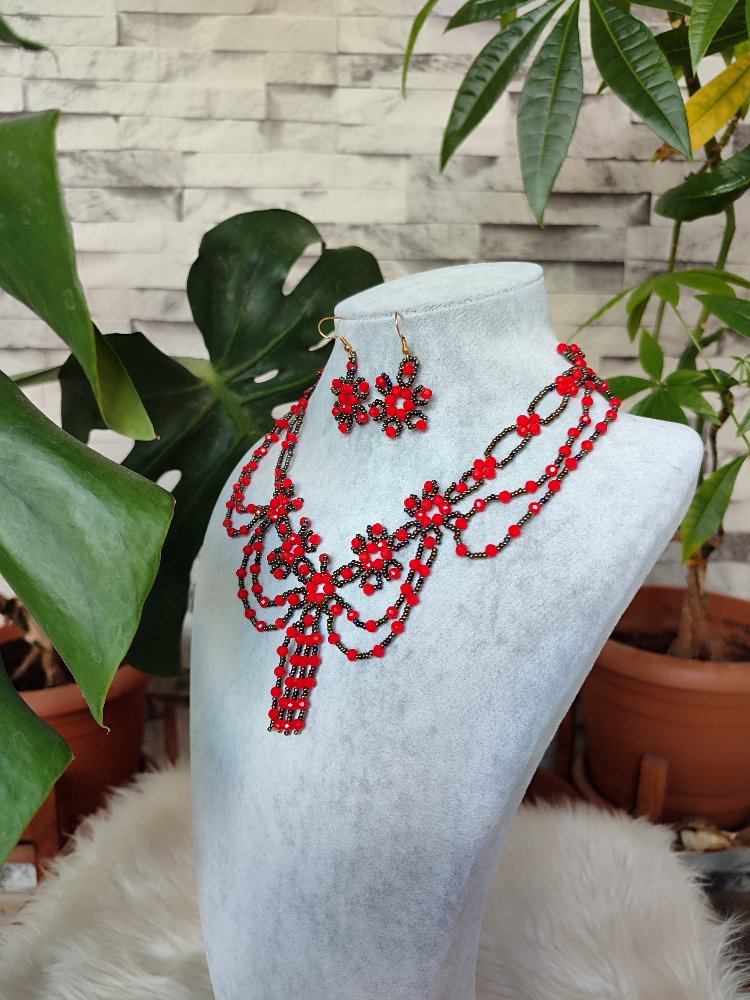 HÜRREM MODEL KUM BONCUK KOLYE TAKIMI