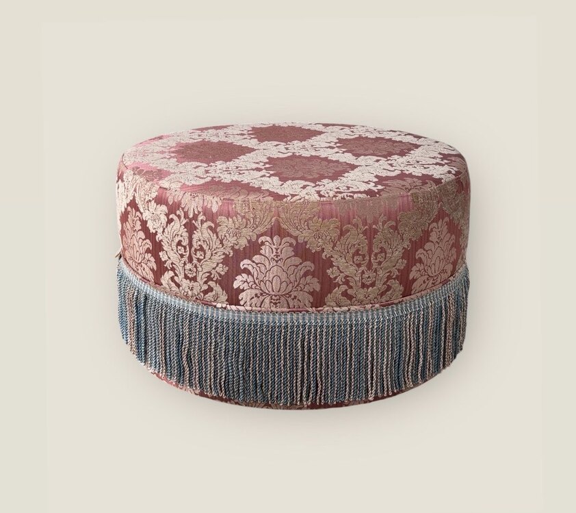 Yuvarlak Oval Puf