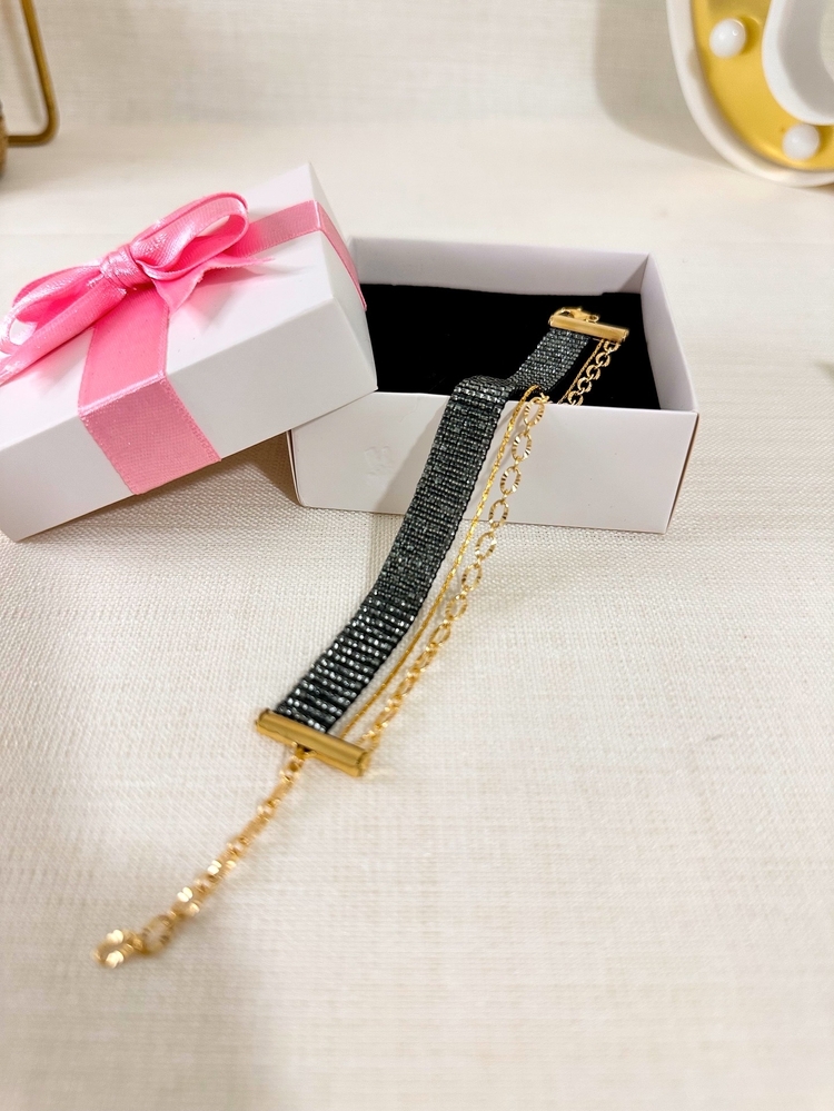 Black glitter bileklik
