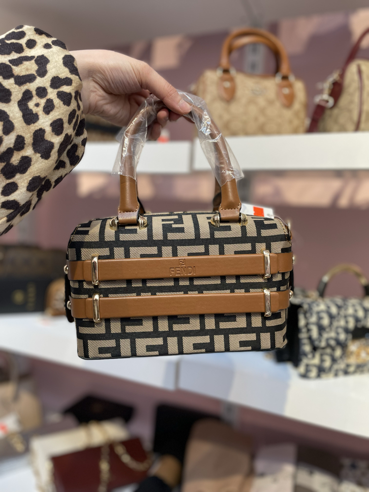 fendi kutu çanta