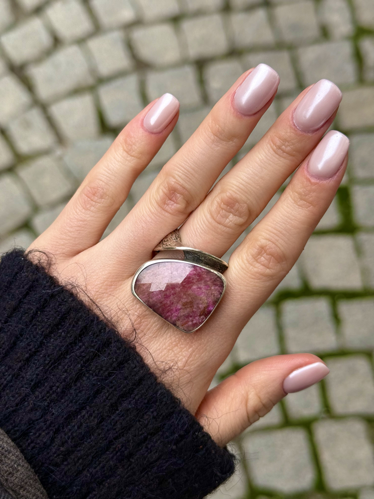 Pembe Safir Yüzük 