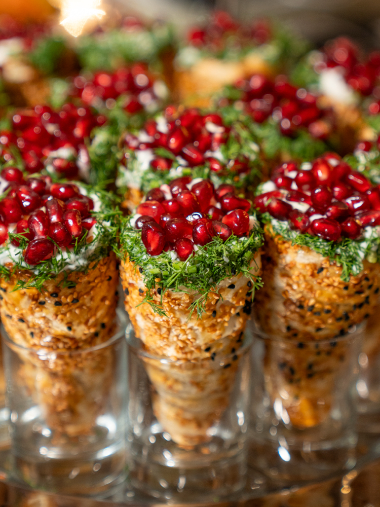 Nar Taneli Amerikan Salatası Külahı 10 adet 