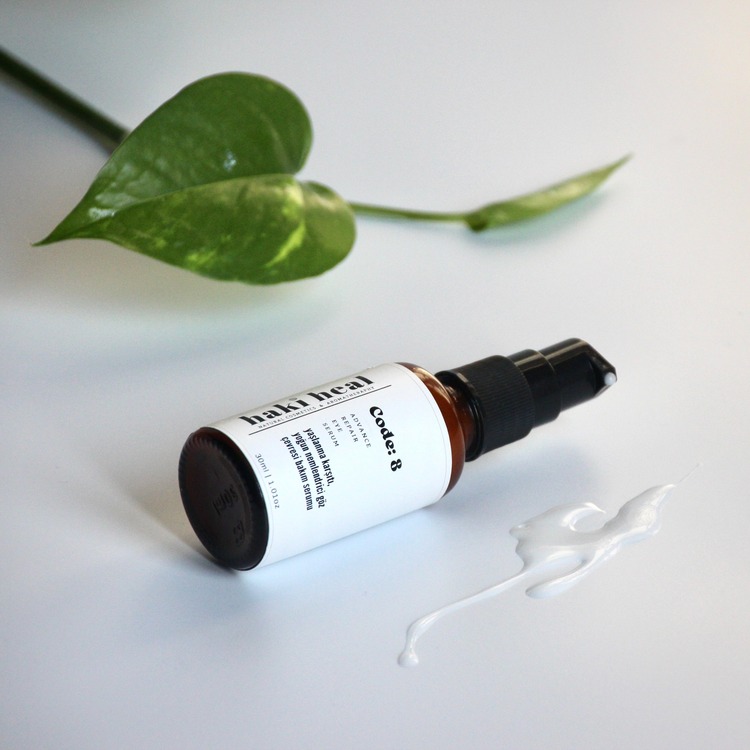 Code: 8 Hyalüronik Asit Yoğun Nemlendirici Serum
