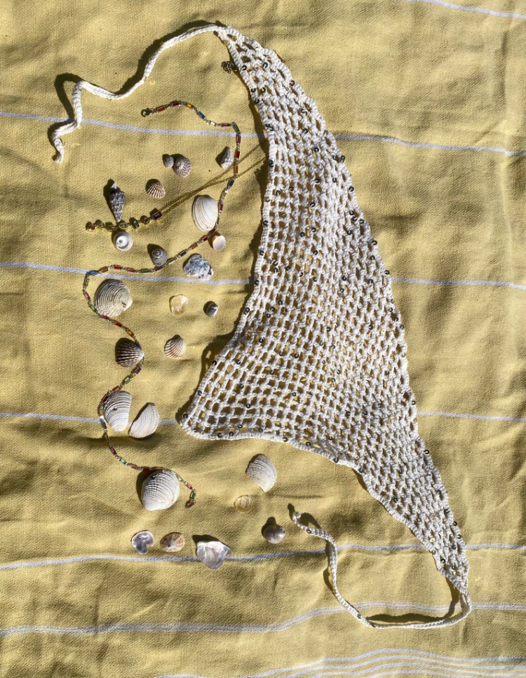 Veil / El Yapımı Pul Detaylı Bandana -Sarı pullu Krem