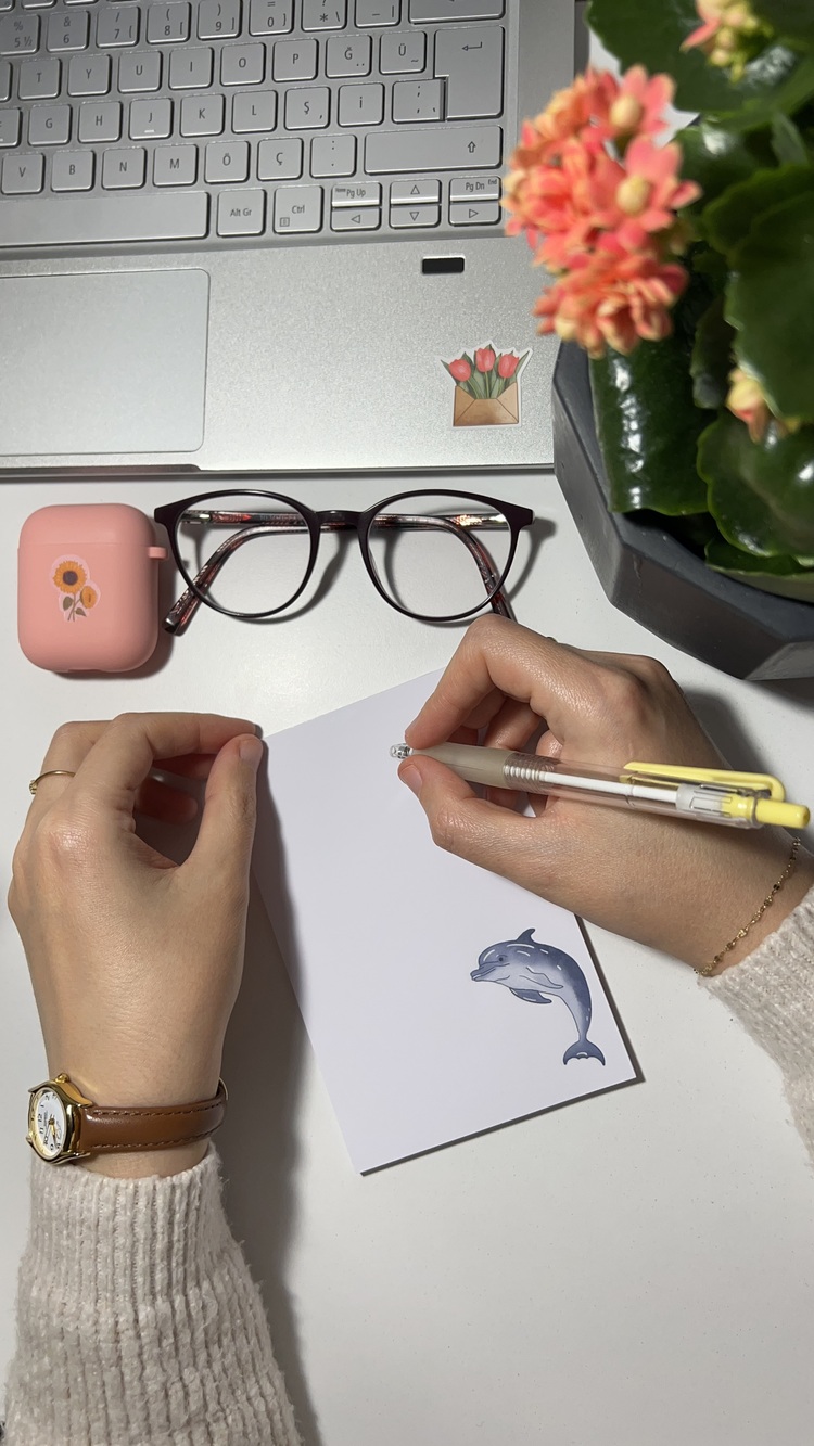 Yunus Balığı Temalı Notepad Çek Kopar Defter, Tutkallı Bloknot, A6, Çizgisiz Defter