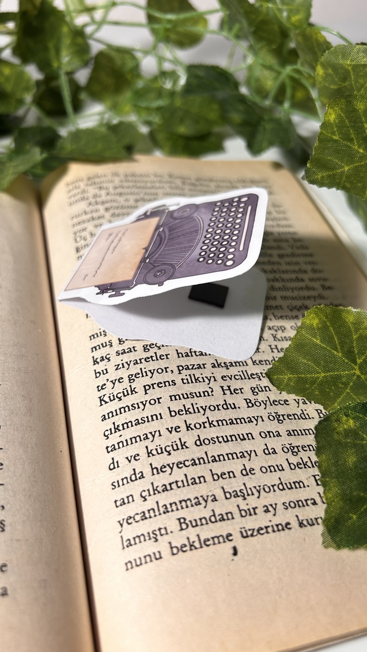Daktilo temalı mıknatıslı kitap ayracı