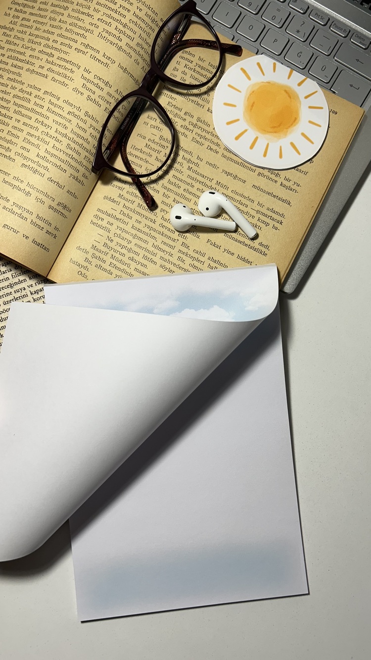 Bulut temalı notepad/memopad