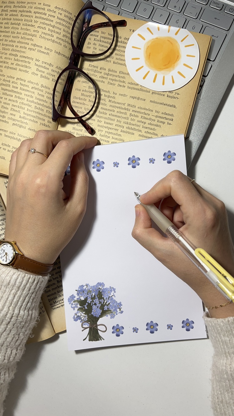 Mor çiçek notepad/memopad