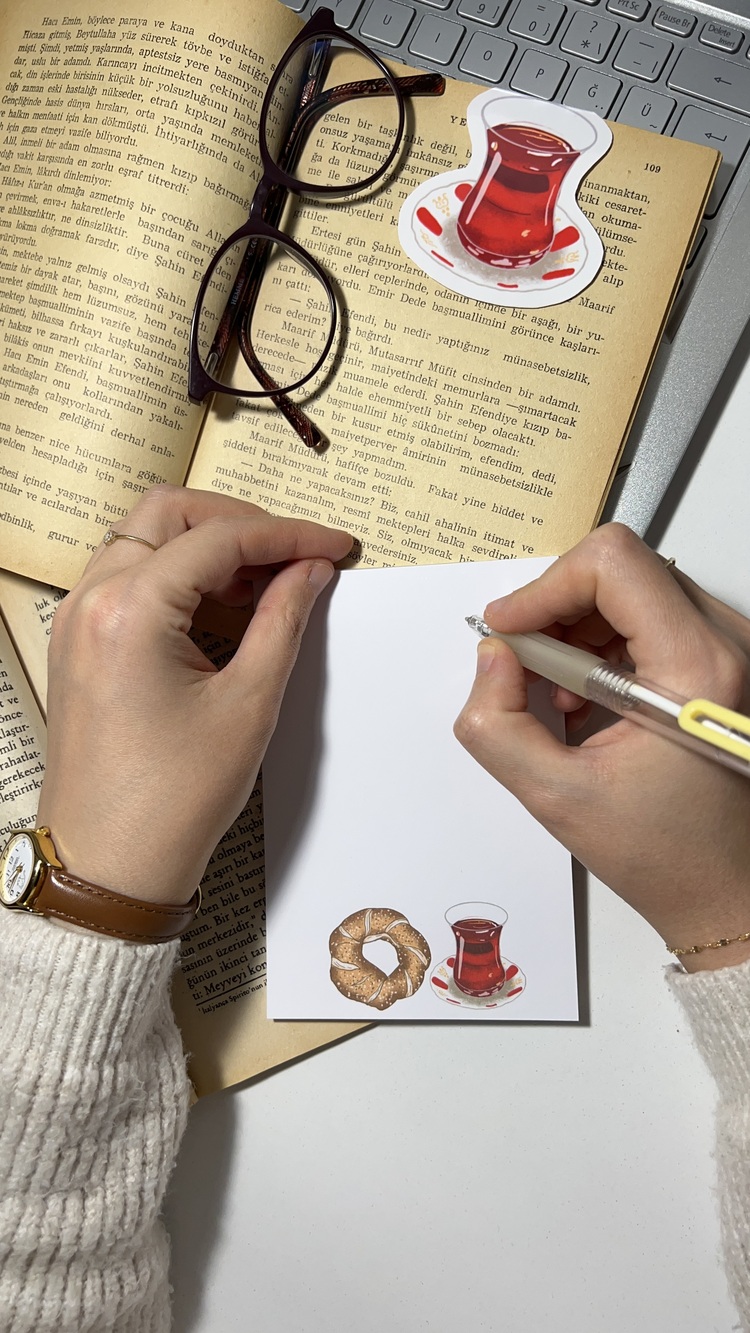 Simit ve çay temalı notepad /Çek kopar not defteri, A6 boyutu, 40 sf., Tutkallı bloknot