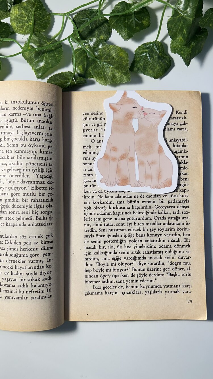 Kediler mıknatıslı kitap ayracı, Lamine edilmiştir, Parlak ve sert yapı, El yapımı