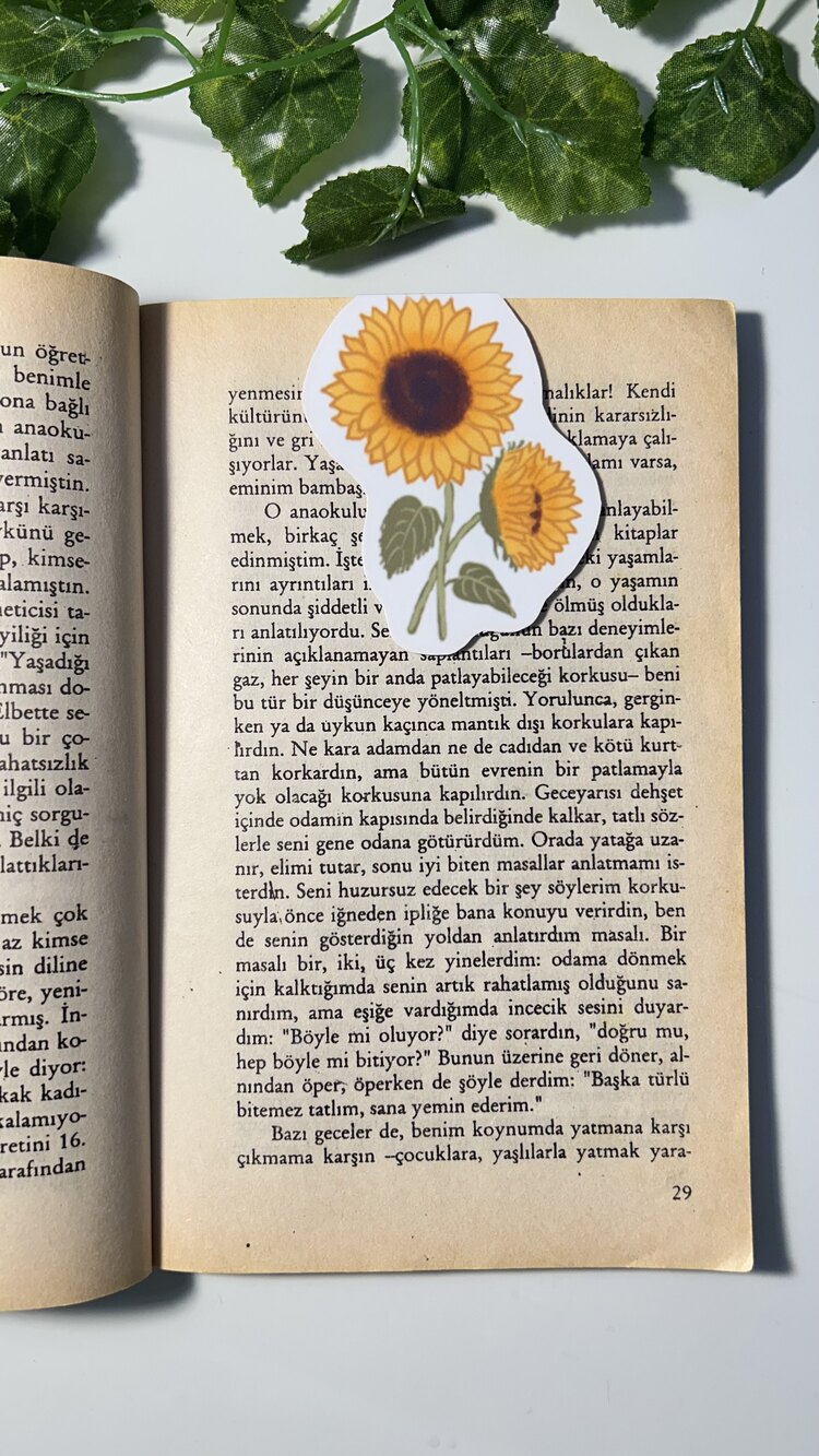 Ay çiçeği mıknatıslı kitap ayracı