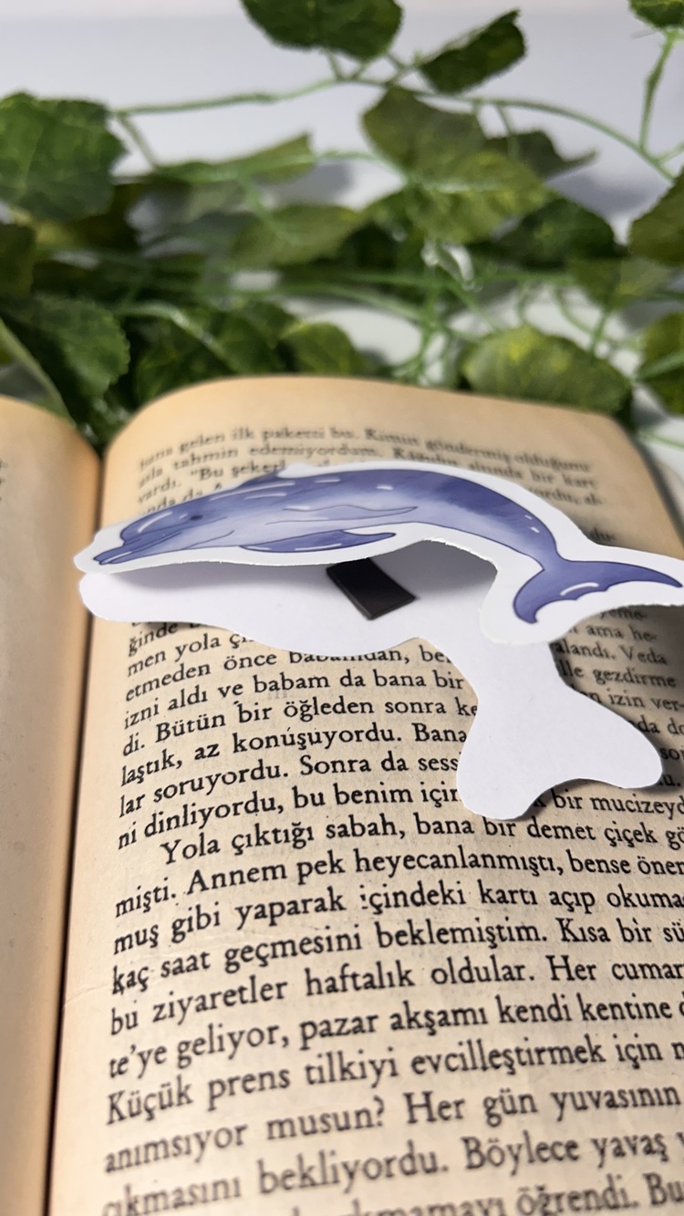 Yunus balığı temalı mıknatıslı kitap ayracı