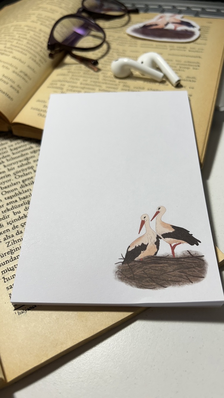 Leylek temalı notepad /Çek kopar not defteri, A6 boyutu, 40 sf., Tutkalla birleştirilmiştir.