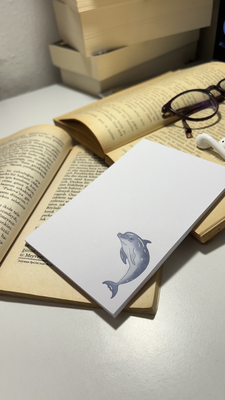 Yunus Balığı Temalı Notepad Çek Kopar Defter, Tutkallı Bloknot, A6, Çizgisiz Defter