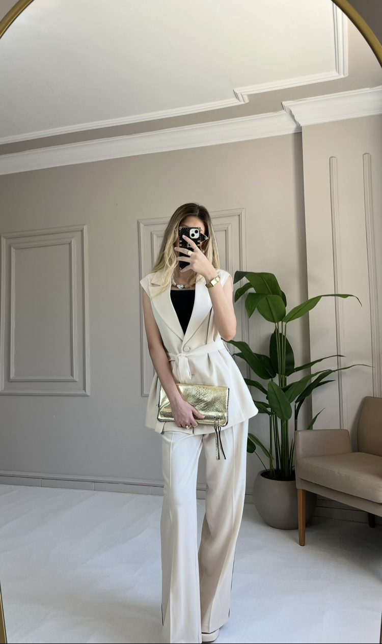 ADRİANA ikili takım