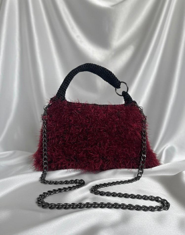 Crimson Fur Luxe

