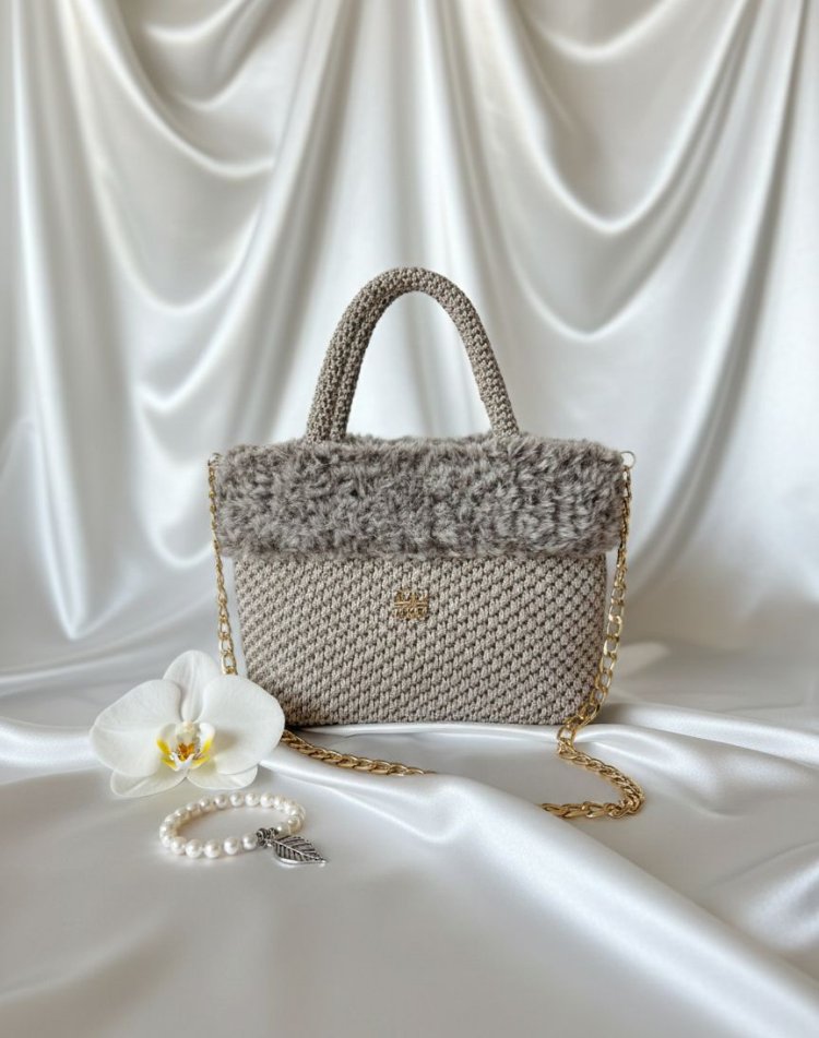 Cozy Taupe 