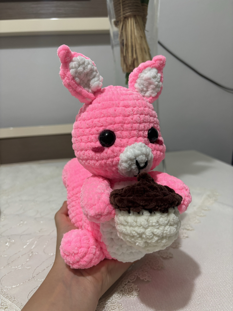 Pembe sevimli sincap