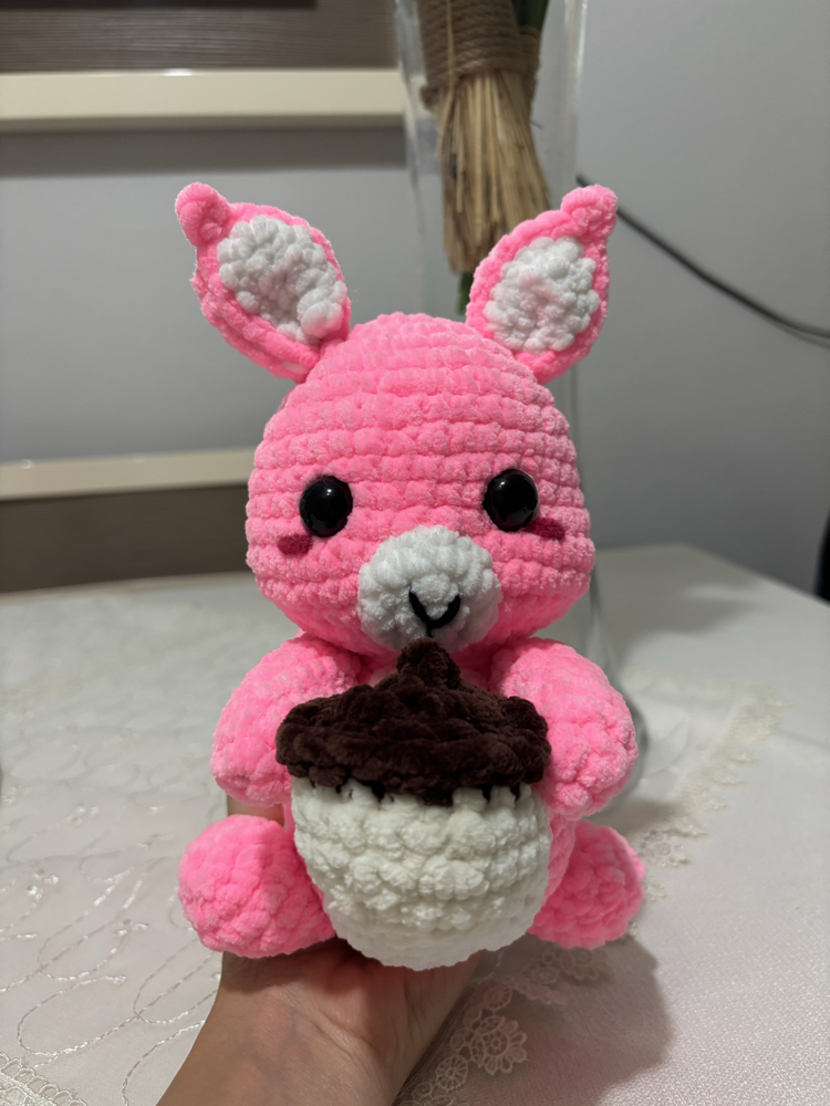 Pembe sevimli sincap