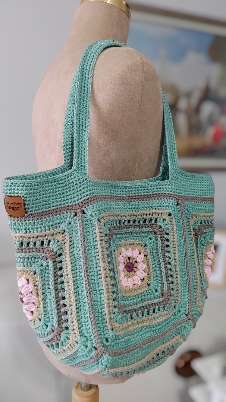 Mint Bag (sipariş ile örülmektedir)