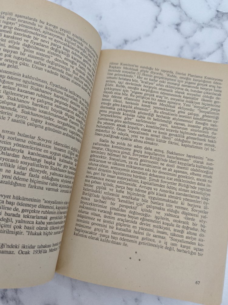 İHANETE UĞRAYAN DEVRİM - 1991