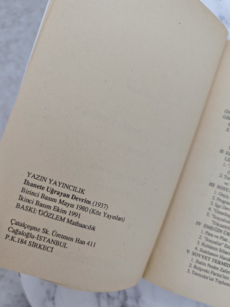 İHANETE UĞRAYAN DEVRİM - 1991