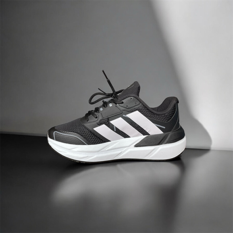 Adidas Adistar Klasik (Unisex Spor Ayakkabı)