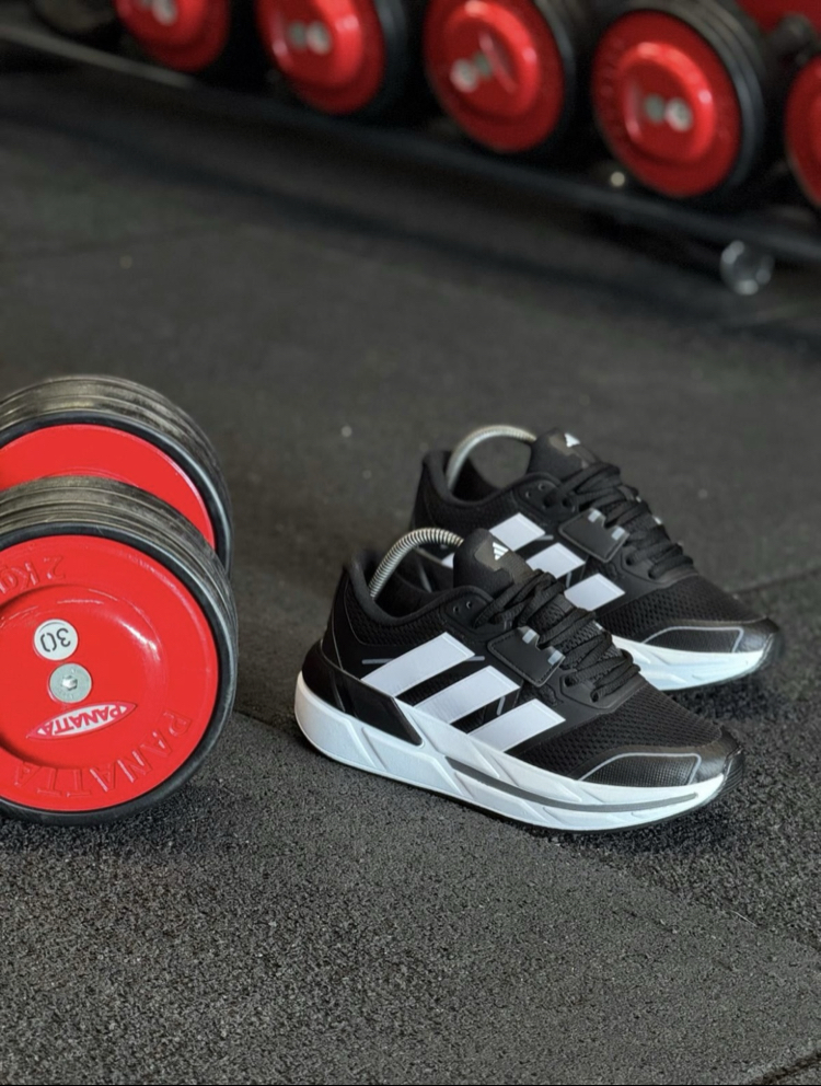 Adidas Adistar Klasik (Unisex Spor Ayakkabı)