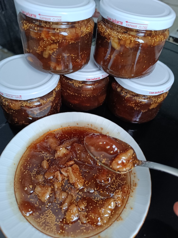 Cevizli kuru incir reçeli (400 gr)