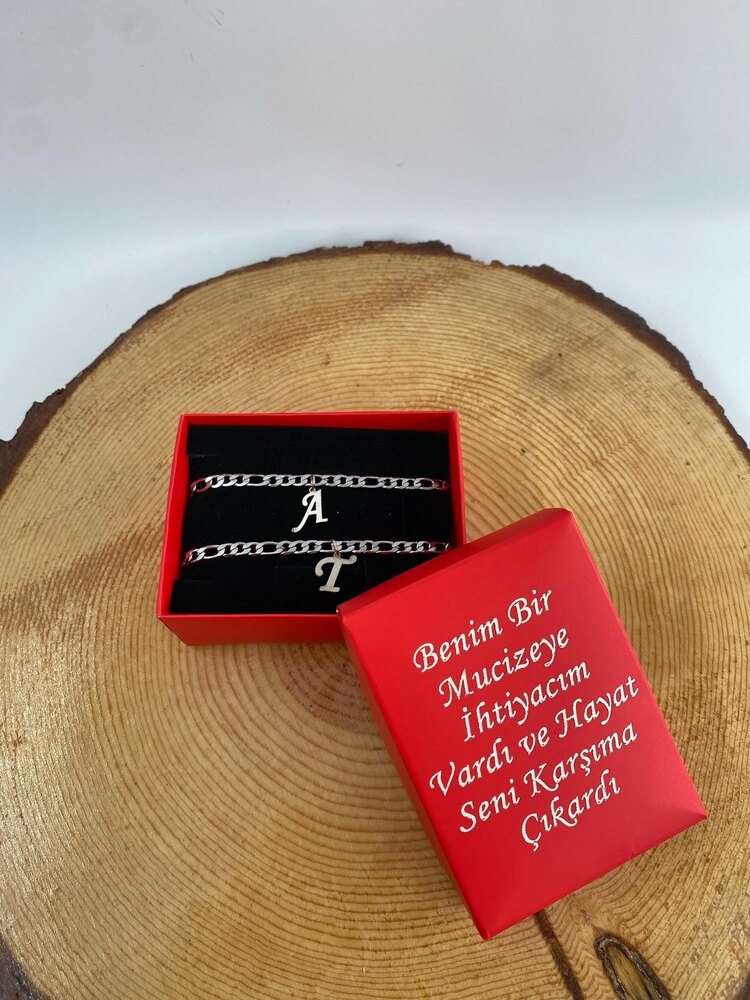 Baş Harfli bileklik 