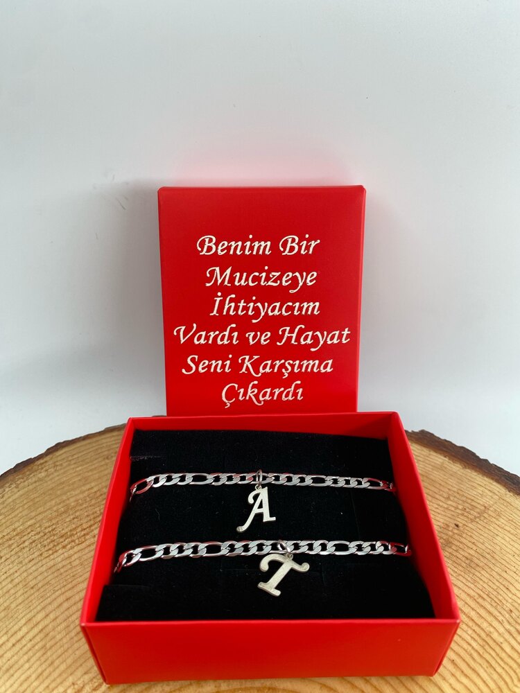 Baş Harfli bileklik 
