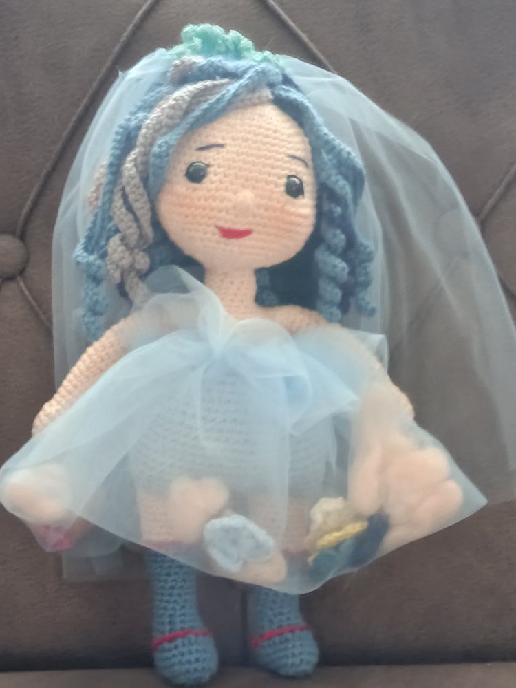 Mavi gelin amigurumi bebek