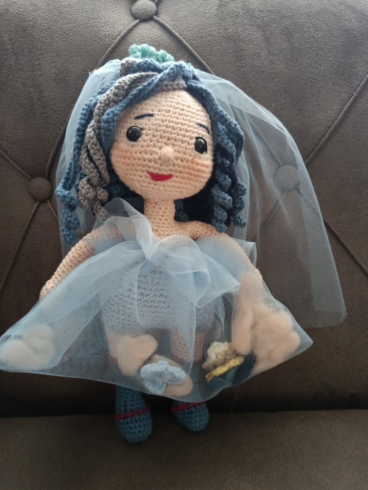 Mavi gelin amigurumi bebek