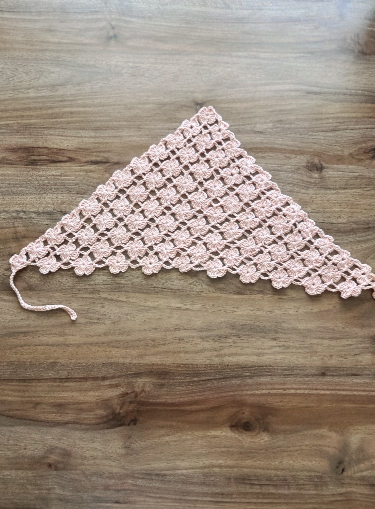 Pembe Çicek Desenli Bandana