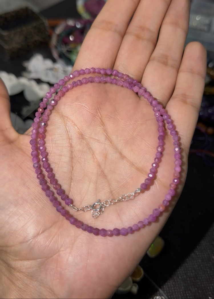 Yakut Taşlı 3 mm Kolye