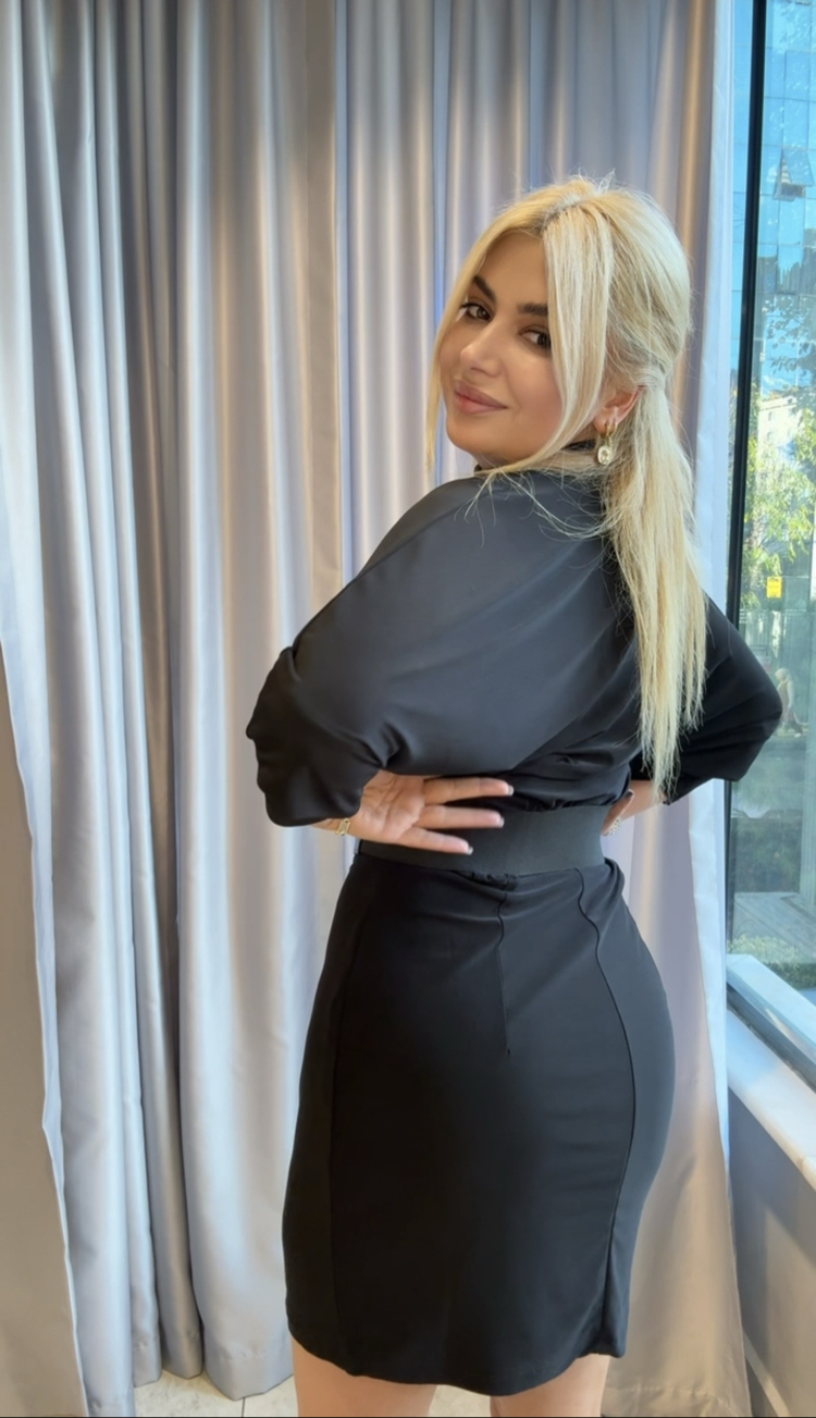 Kemerli elbise