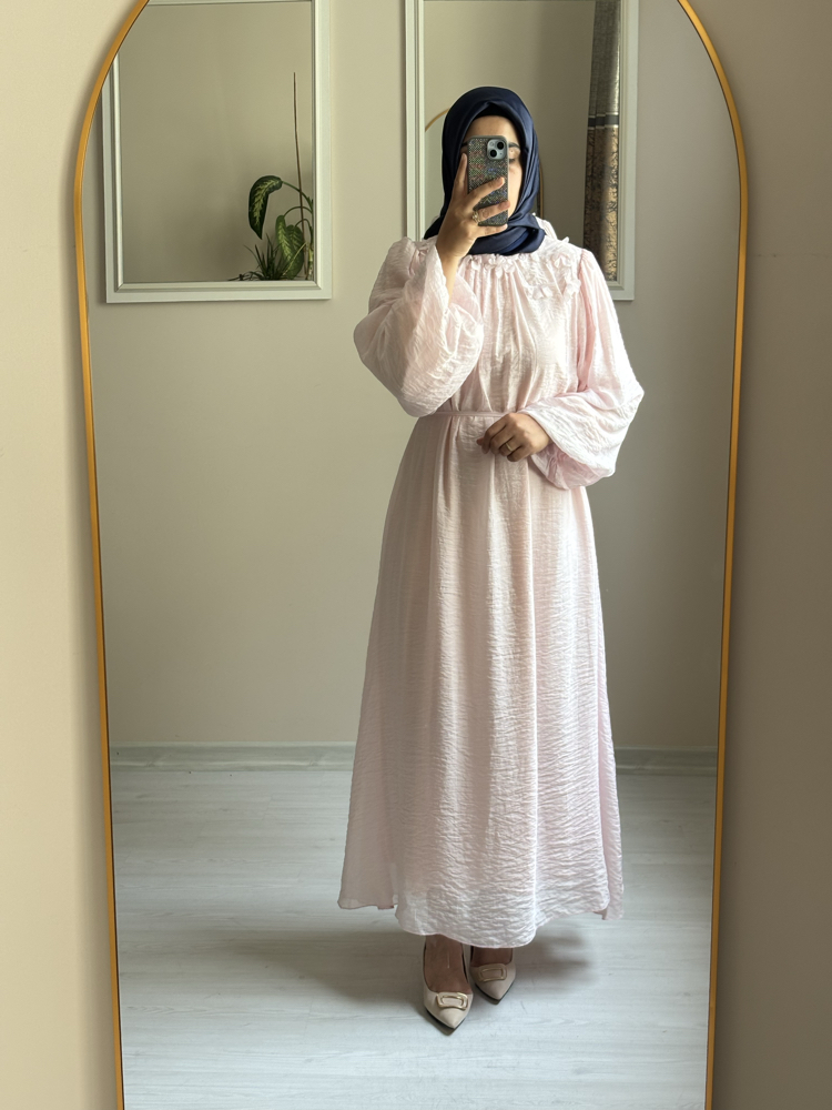 Güllü Elbise Pembe