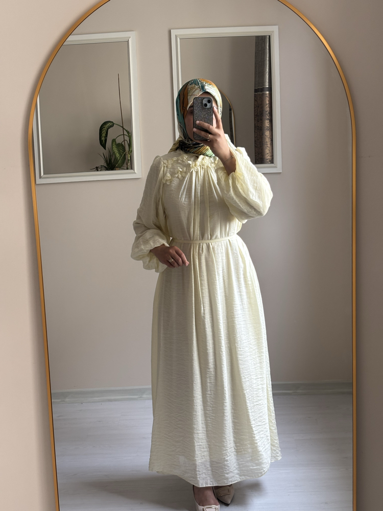 Güllü Elbise Sarı