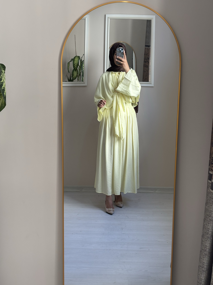 Lilyum Üçlü Pelerinli 