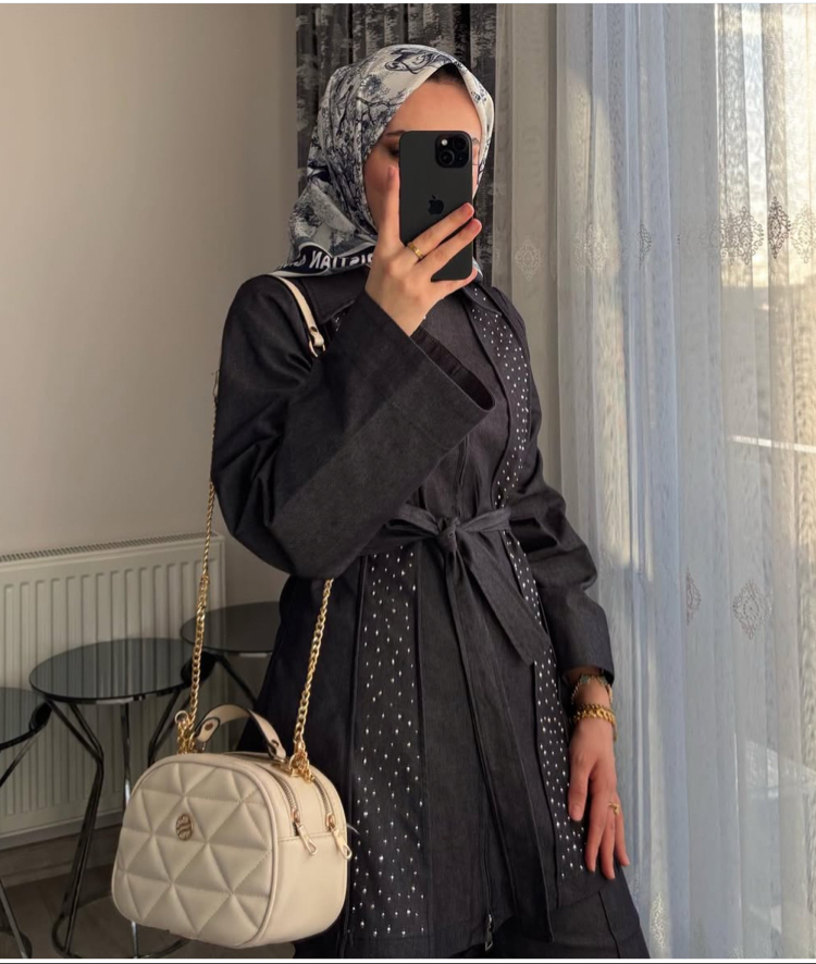 Taşlı denim takım