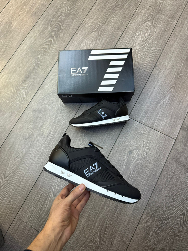 Ea7 ayakkabı